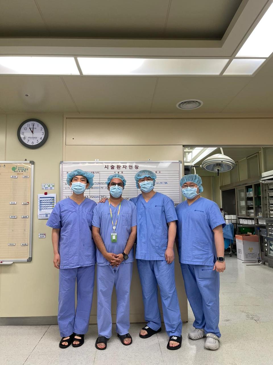 Endoscopic spine surgery operating room team Korea